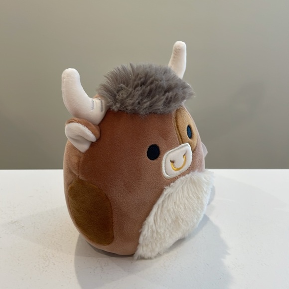 NWT 5” Shep the Bull / Highland Cow Squishmallow - Picture 2 of 6